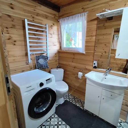 Lesna Ostoja بيت للعطل *